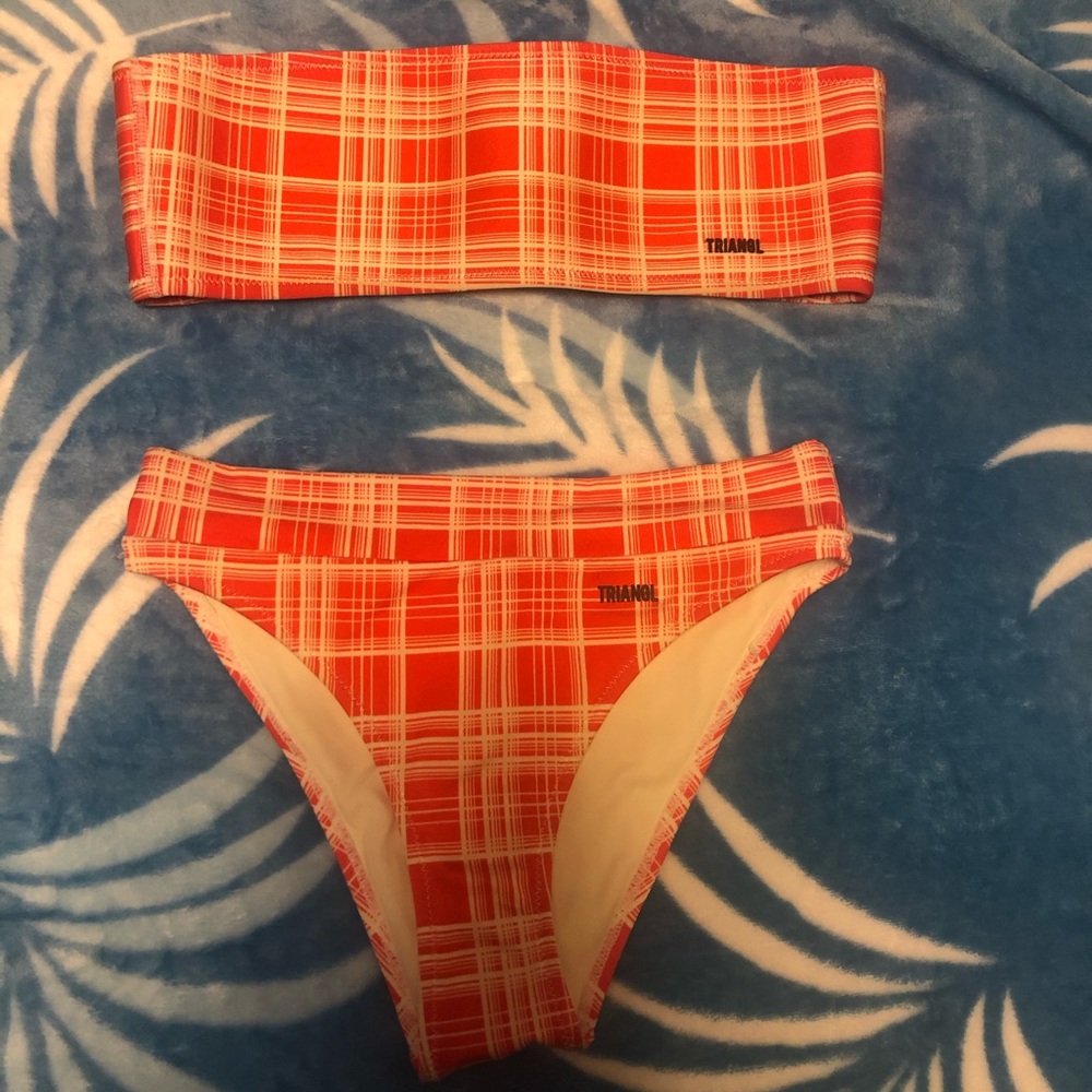 RARE Triangl Roca Bikini